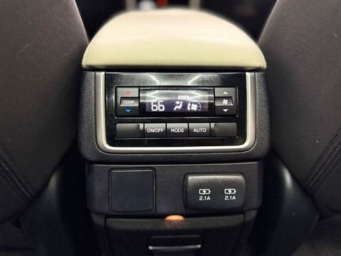Used 2019 Subaru Ascent Premium AWD/4WD image 26