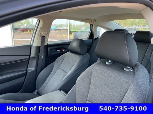 Certified 2024 Honda Accord EX image 27