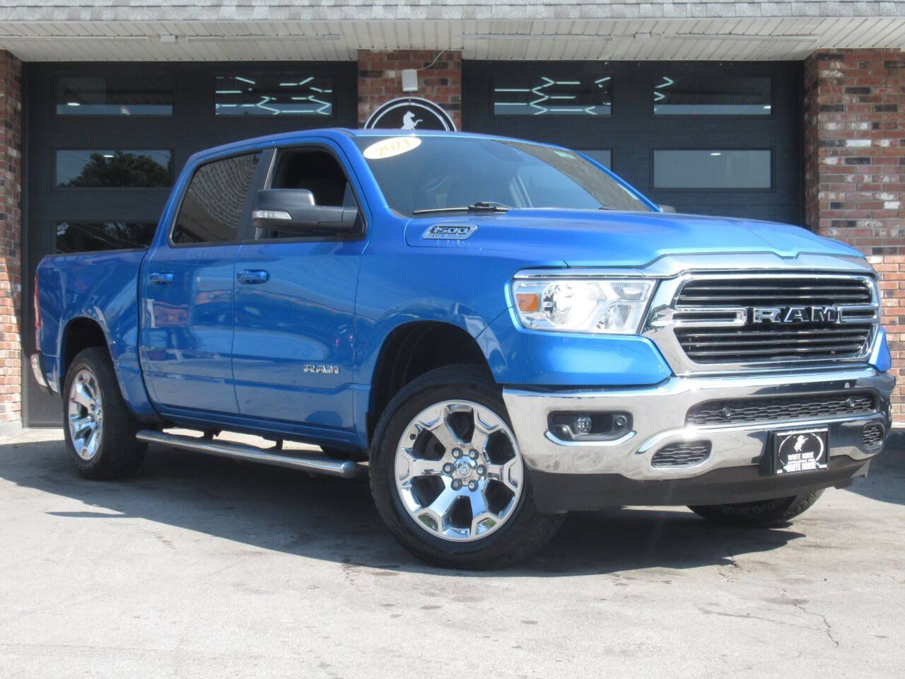Used 2021 RAM 1500 Big Horn AWD/4WD image 2