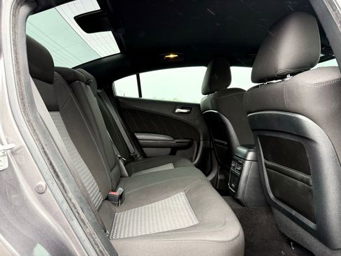 Used 2022 Dodge Charger R/T w/ Blacktop Package RWD image 23