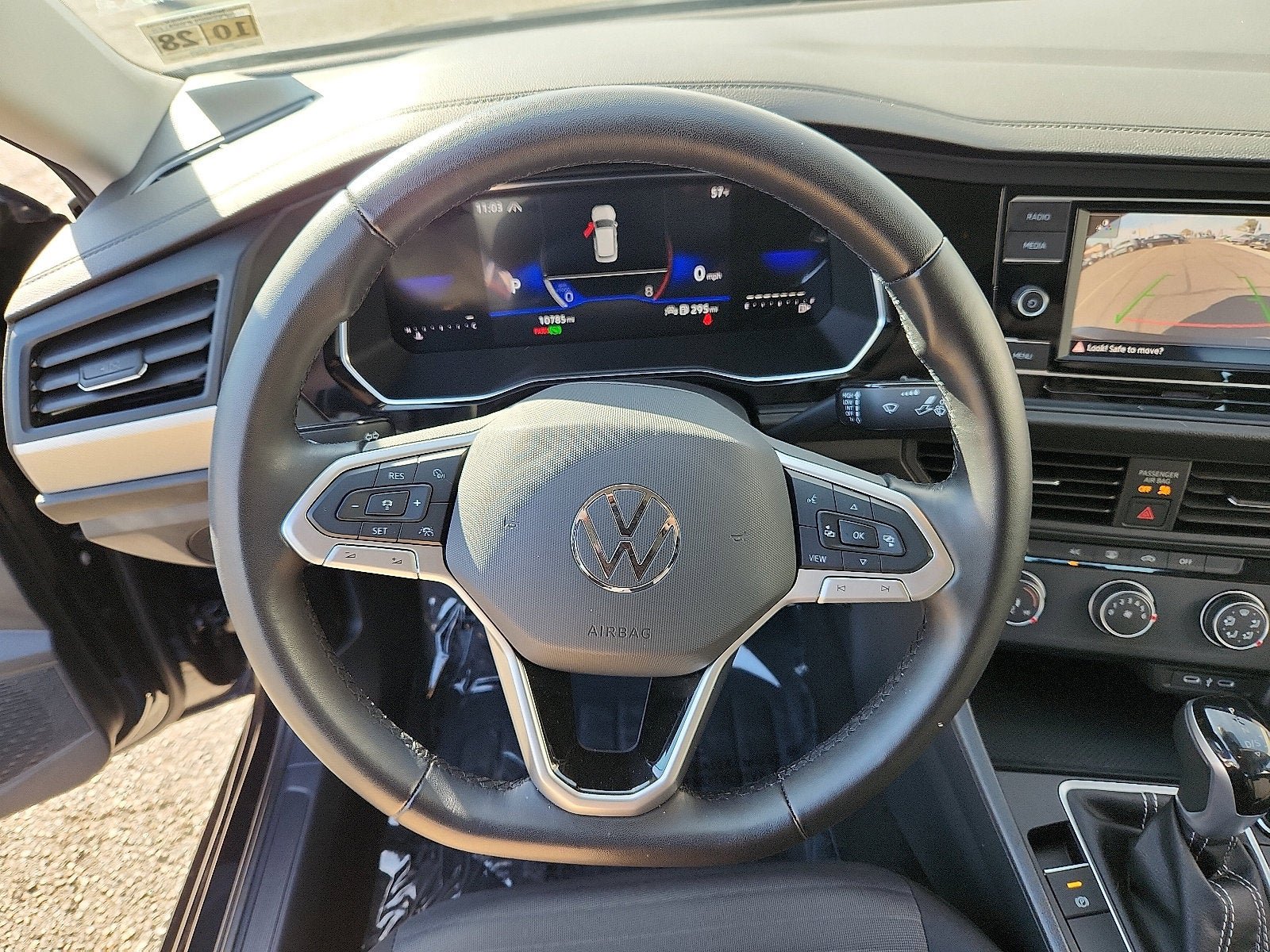 Certified 2023 Volkswagen Jetta S FWD image 19