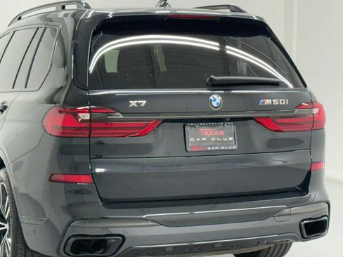 Used 2021 BMW X7 M50i w/ Luxury Seating Package AWD/4WD image 39