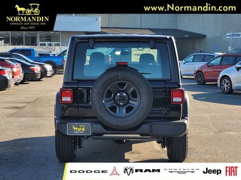 New 2026 Jeep Wrangler Sport AWD/4WD image 5