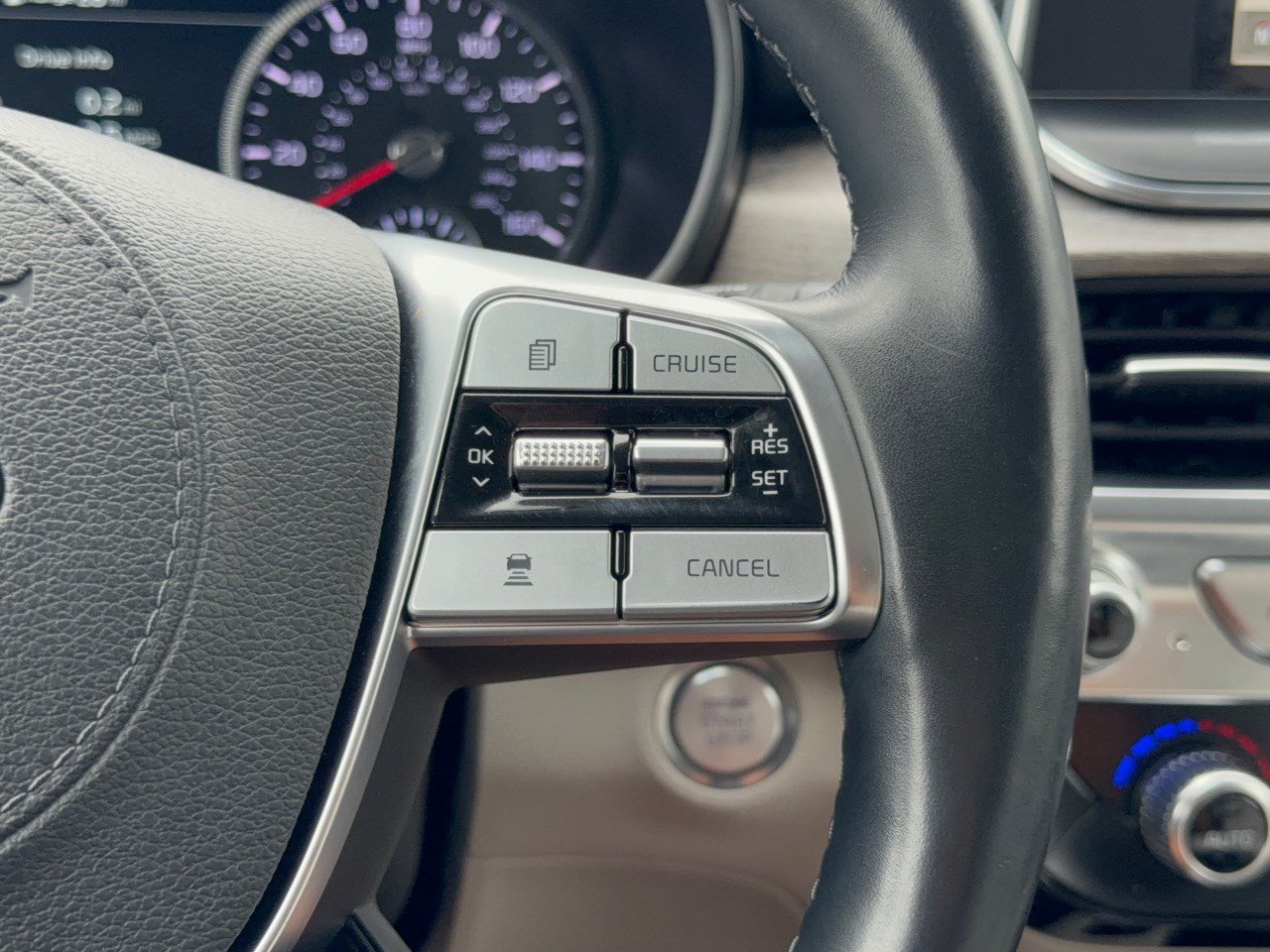 Used 2020 Kia Telluride SX w/ SX Prestige Package AWD/4WD image 19
