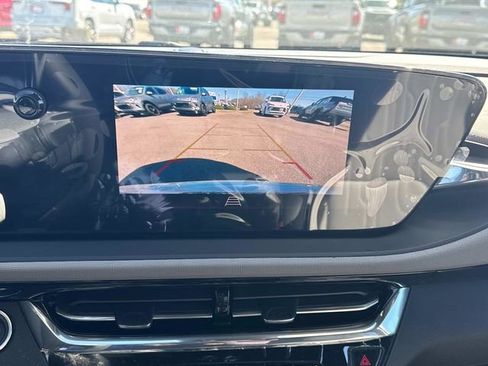 New 2026 Buick Envista Sport Touring FWD image 31