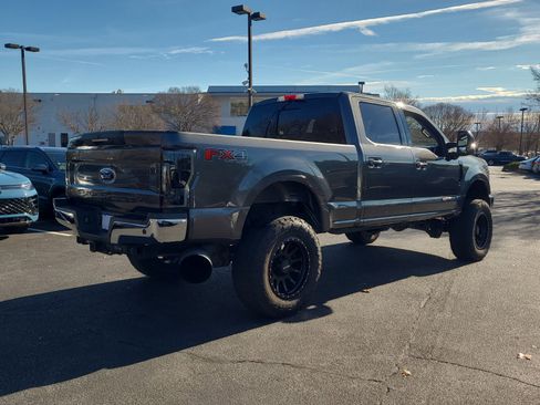 Used 2018 Ford F250 Lariat w/ Lariat Ultimate Package image 5