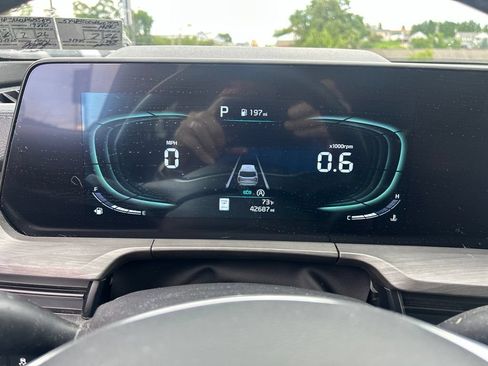 Certified 2024 Kia Telluride EX X-Line AWD/4WD image 14
