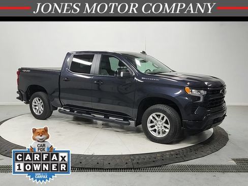Used 2024 Chevrolet Silverado 1500 RST w/ Convenience Package II AWD/4WD image 1