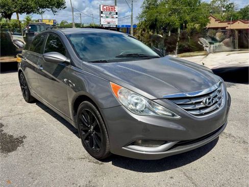Used 2011 Hyundai Sonata SE image 10