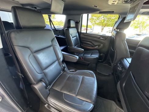 Used 2015 Chevrolet Suburban LTZ AWD/4WD image 28