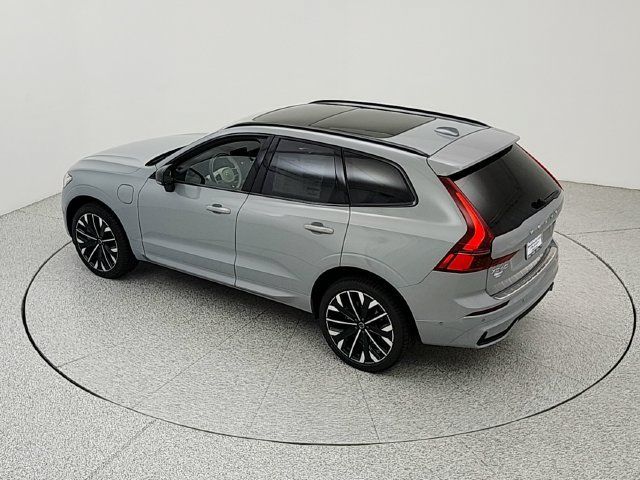 New 2026 Volvo XC60 T8 Ultra w/ Protection Package Premier AWD/4WD image 35