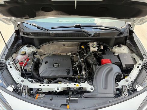 Used 2022 Buick Encore GX Select FWD image 30