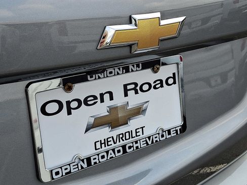 Used 2023 Chevrolet Equinox LT AWD/4WD image 29