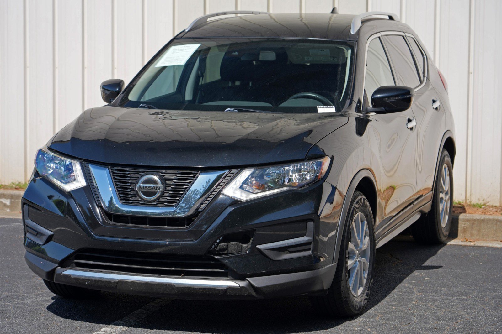 Used 2019 Nissan Rogue SV FWD image 40