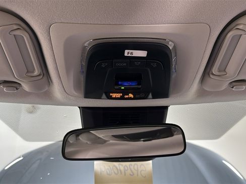 New 2025 Toyota Corolla LE image 11