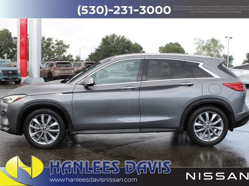 Used 2019 INFINITI QX50 Luxe w/ Navigation Package AWD/4WD image 2