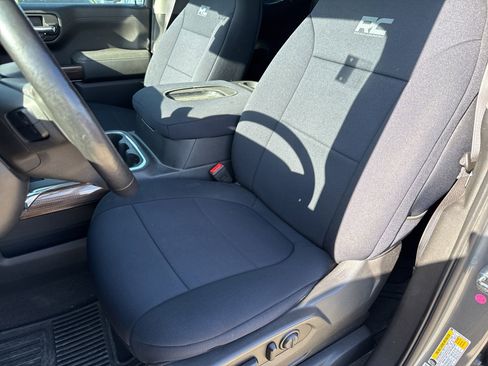 Used 2019 Chevrolet Silverado 1500 LT Trail Boss image 11