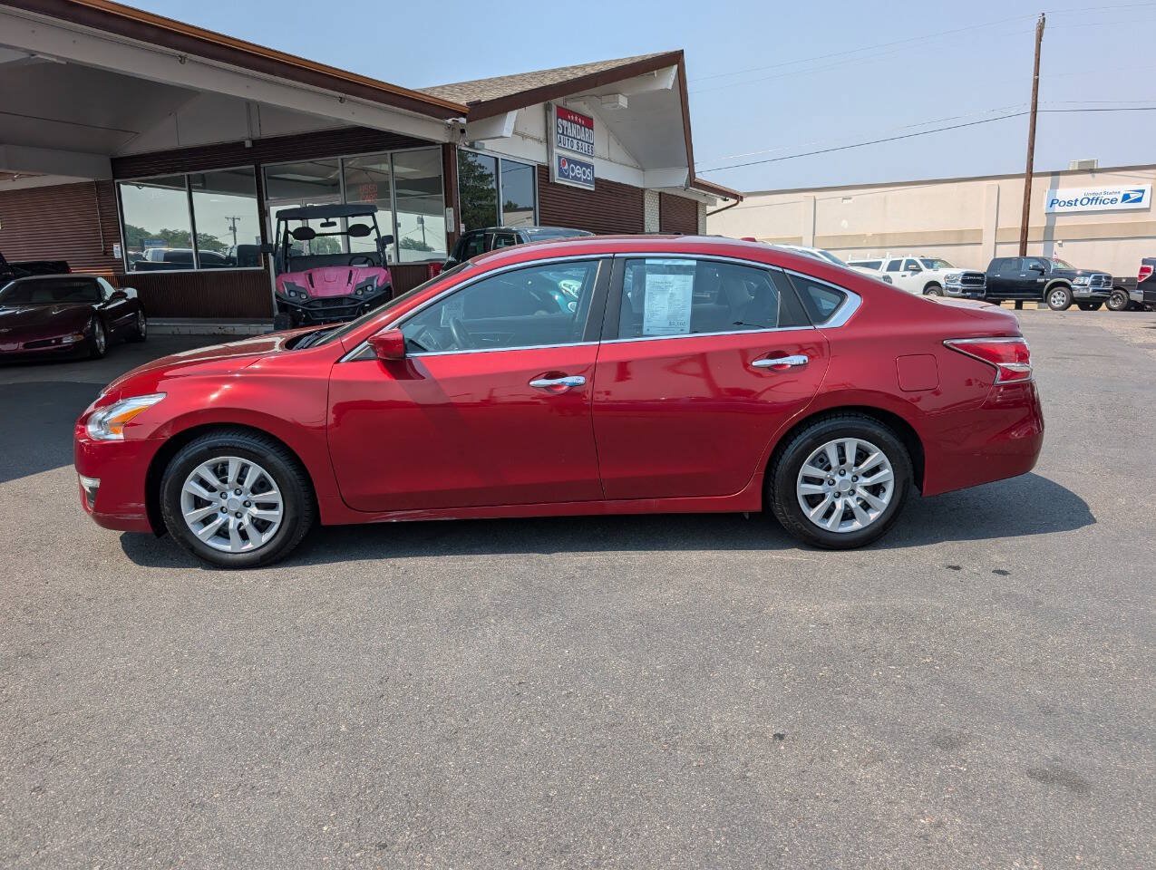 Used 2015 Nissan Altima 2.5 S w/ Power Driver Seat Package FWD image 4