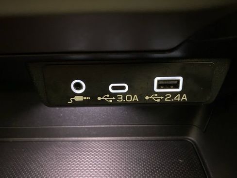 Certified 2024 Subaru Crosstrek 2.0i Premium image 17