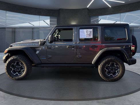 Used 2022 Jeep Wrangler Unlimited Rubicon 4xe AWD/4WD image 3