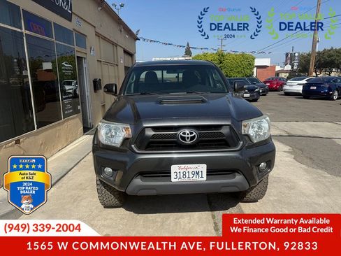 Used 2015 Toyota Tacoma PreRunner w/ TRD Sport Package RWD image 4