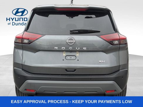 Used 2022 Nissan Rogue SV FWD image 5