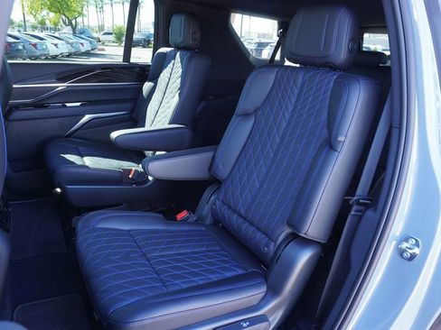 New 2026 Cadillac Escalade IQL Luxury image 8