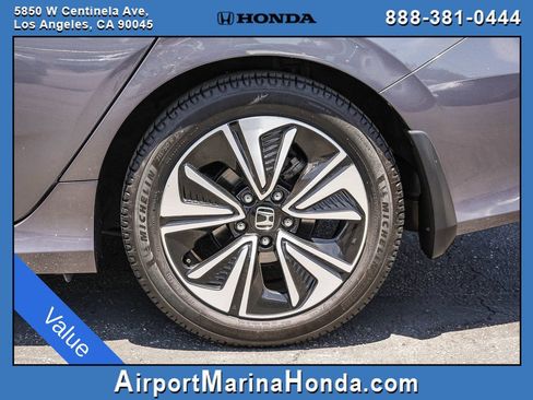 Used 2017 Honda Civic EX-T image 11