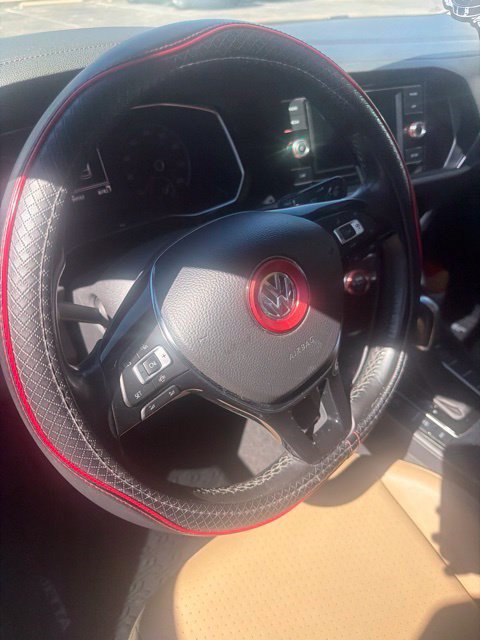 Used 2019 Volkswagen Jetta SE w/ Cold Weather Package FWD image 8