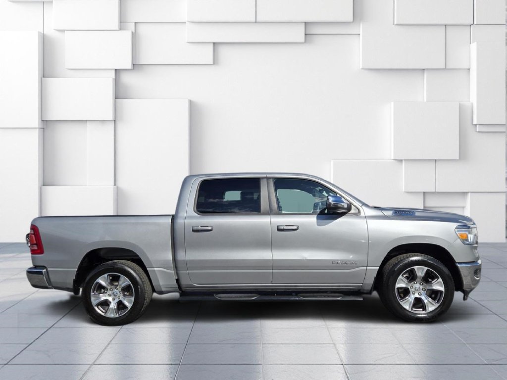 Used 2024 RAM 1500 Laramie AWD/4WD image 4