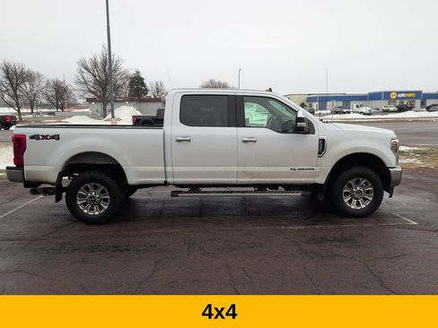 Used 2019 Ford F350 XLT w/ XLT Premium Package image 9
