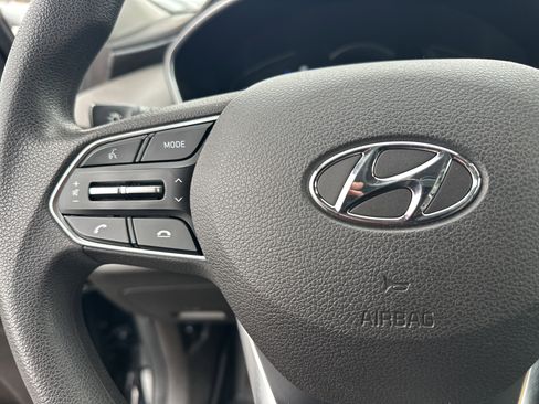 Used 2019 Hyundai Santa Fe SEL image 25