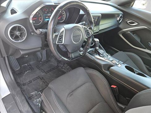 Used 2019 Chevrolet Camaro LT RWD image 11