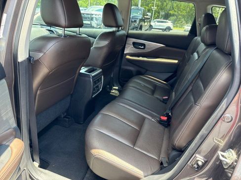 Used 2015 Nissan Murano Platinum w/ Platinum Technology Package FWD image 19