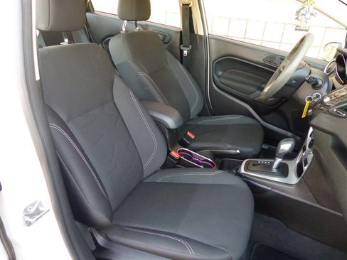 Used 2018 Ford Fiesta SE image 42