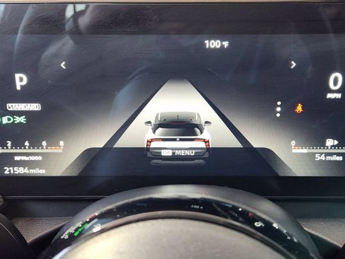 Used 2025 Nissan Kicks SR FWD image 18