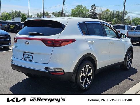 Used 2020 Kia Sportage LX w/ LX Popular Package AWD/4WD image 5