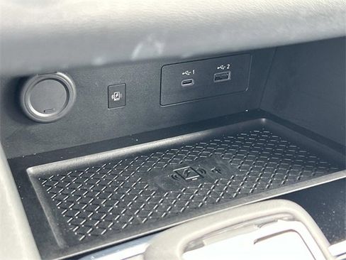 Used 2025 Nissan Pathfinder SL image 31