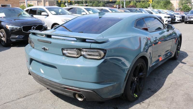 Used 2019 Chevrolet Camaro SS RWD image 6