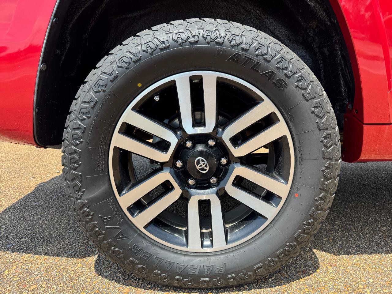 Used 2015 Toyota 4Runner Limited RWD image 12