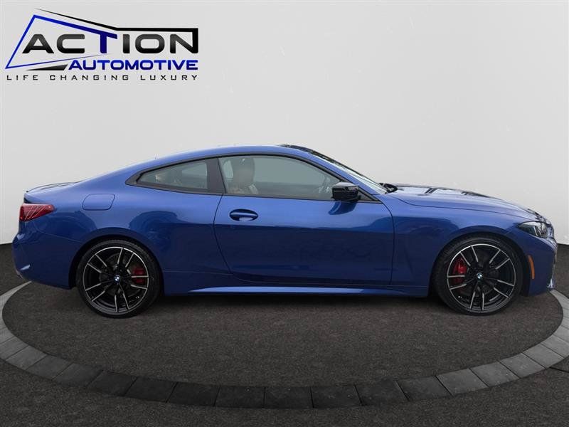 Used 2025 BMW M440i Coupe w/ Premium Package RWD image 9