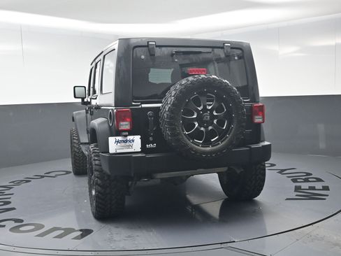 Used 2016 Jeep Wrangler Unlimited Sport image 18