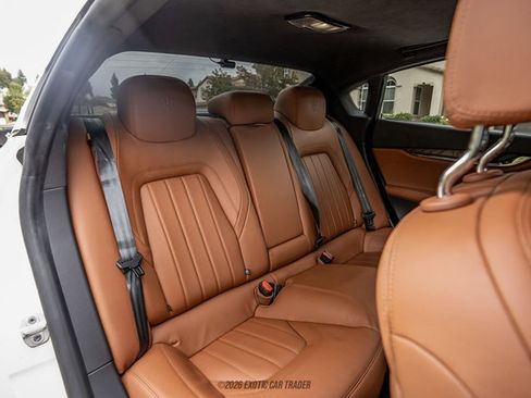 Used 2023 Maserati Quattroporte GT RWD image 40