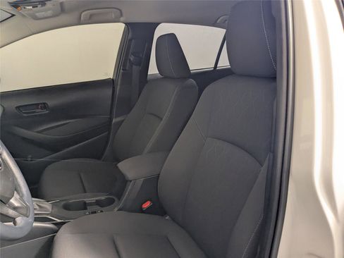 Used 2023 Toyota Corolla LE image 11