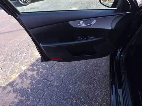 Used 2024 Kia Forte LXS FWD image 19