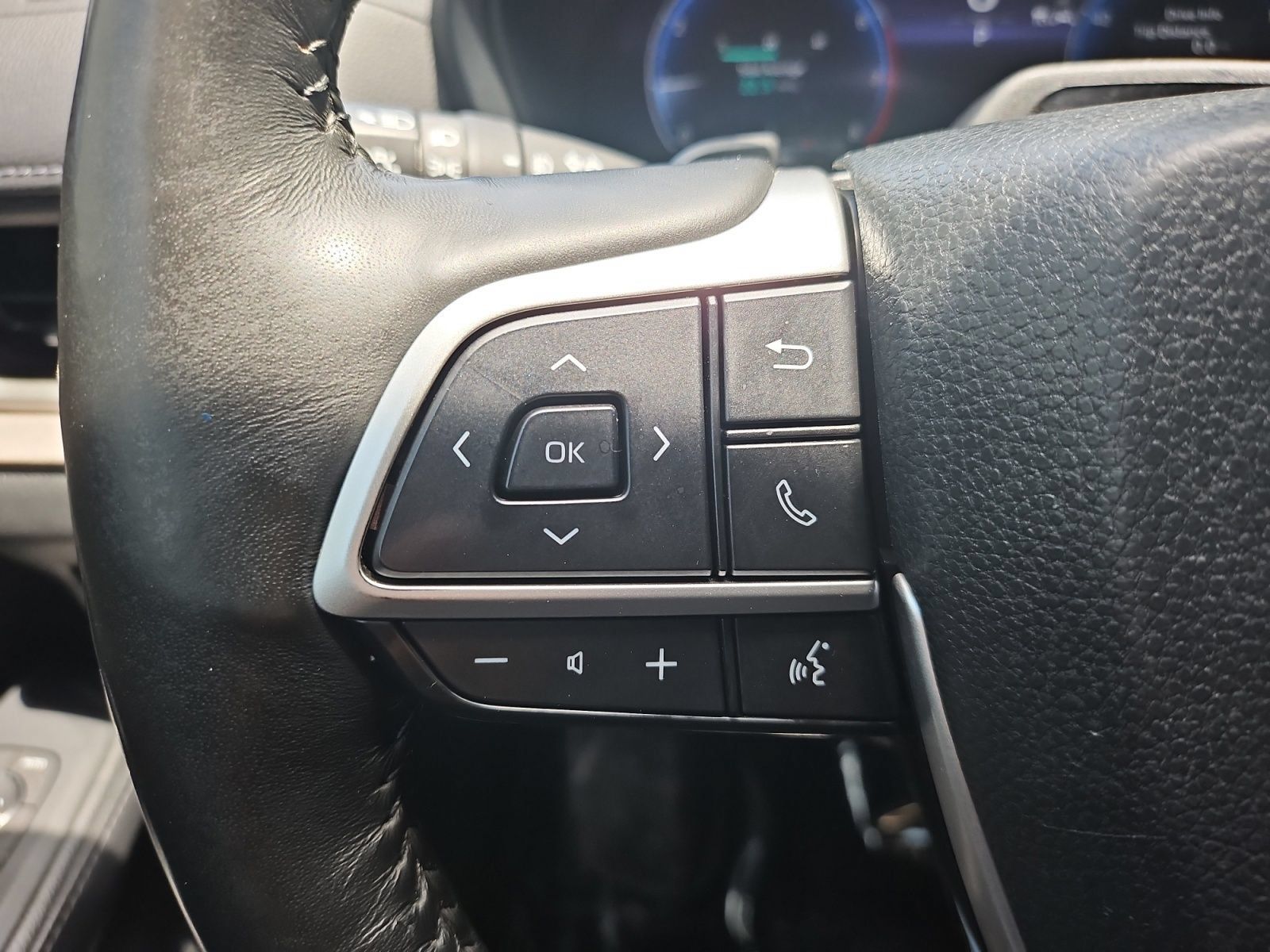Used 2024 Toyota Grand Highlander AWD image 28