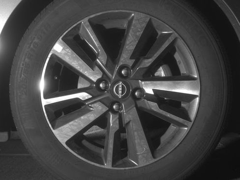 Used 2025 Nissan Versa SV image 13