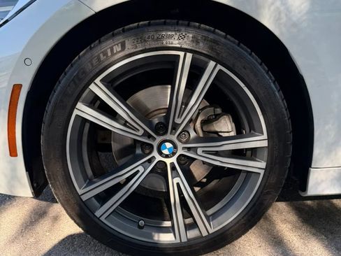 Used 2021 BMW 330i Sedan w/ Convenience Package RWD image 18