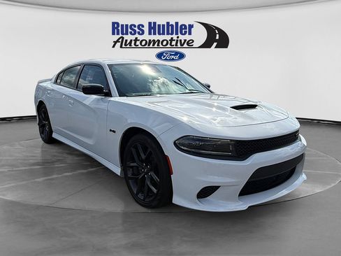 Used 2023 Dodge Charger R/T w/ Blacktop Package RWD image 8