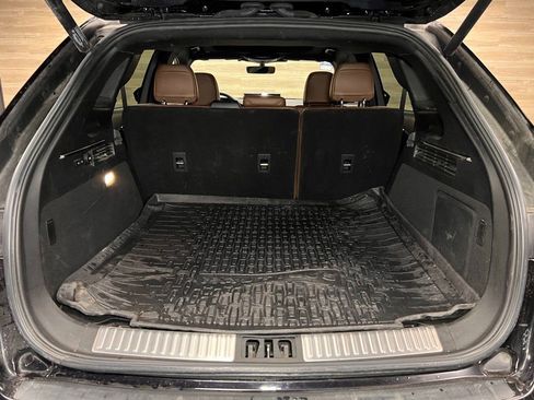 Used 2021 Lincoln Nautilus Reserve w/ Monochromatic Package image 21